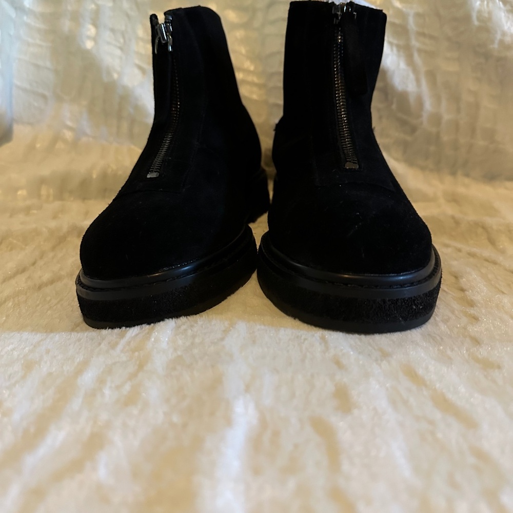 Aerosole Black Suede Ankle Boots Size 10M NWOT